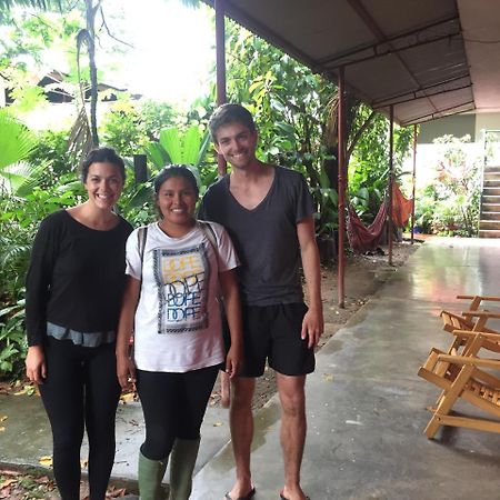 Tambopata Hostel Bambu Puerto Maldonado Bagian luar foto